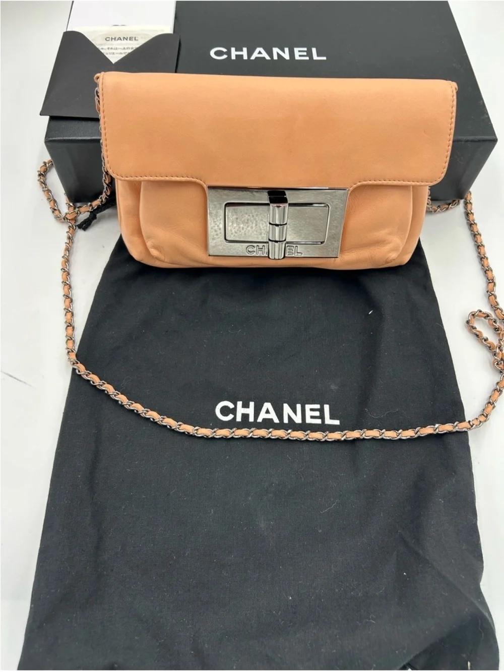 CHANEL authentic crossbody